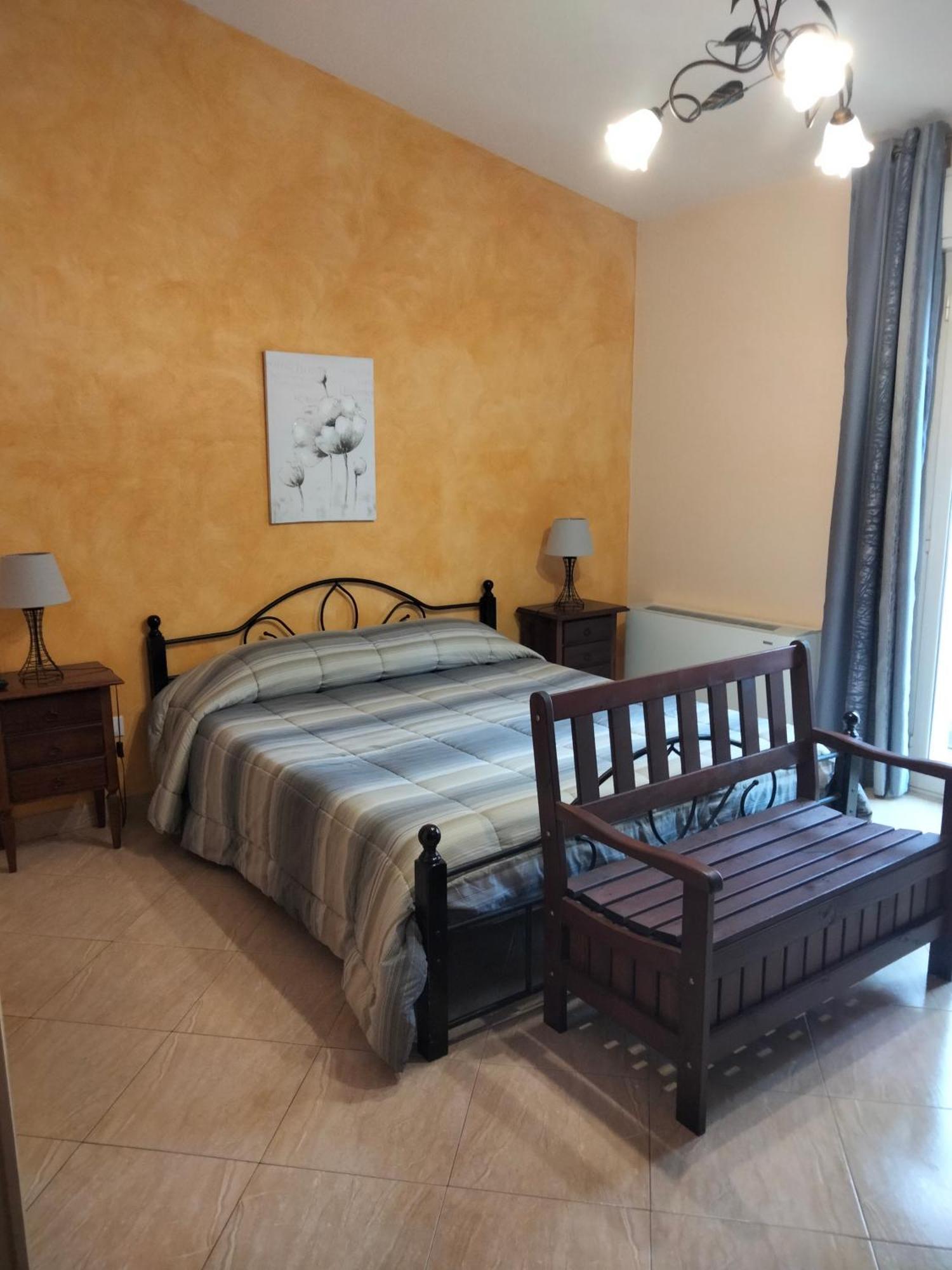 The Best Rooms & Apartments - Parcheggia Gratis Sotto Casa Ed Entra - มาซารา เดล วัลโล ภายนอก รูปภาพ