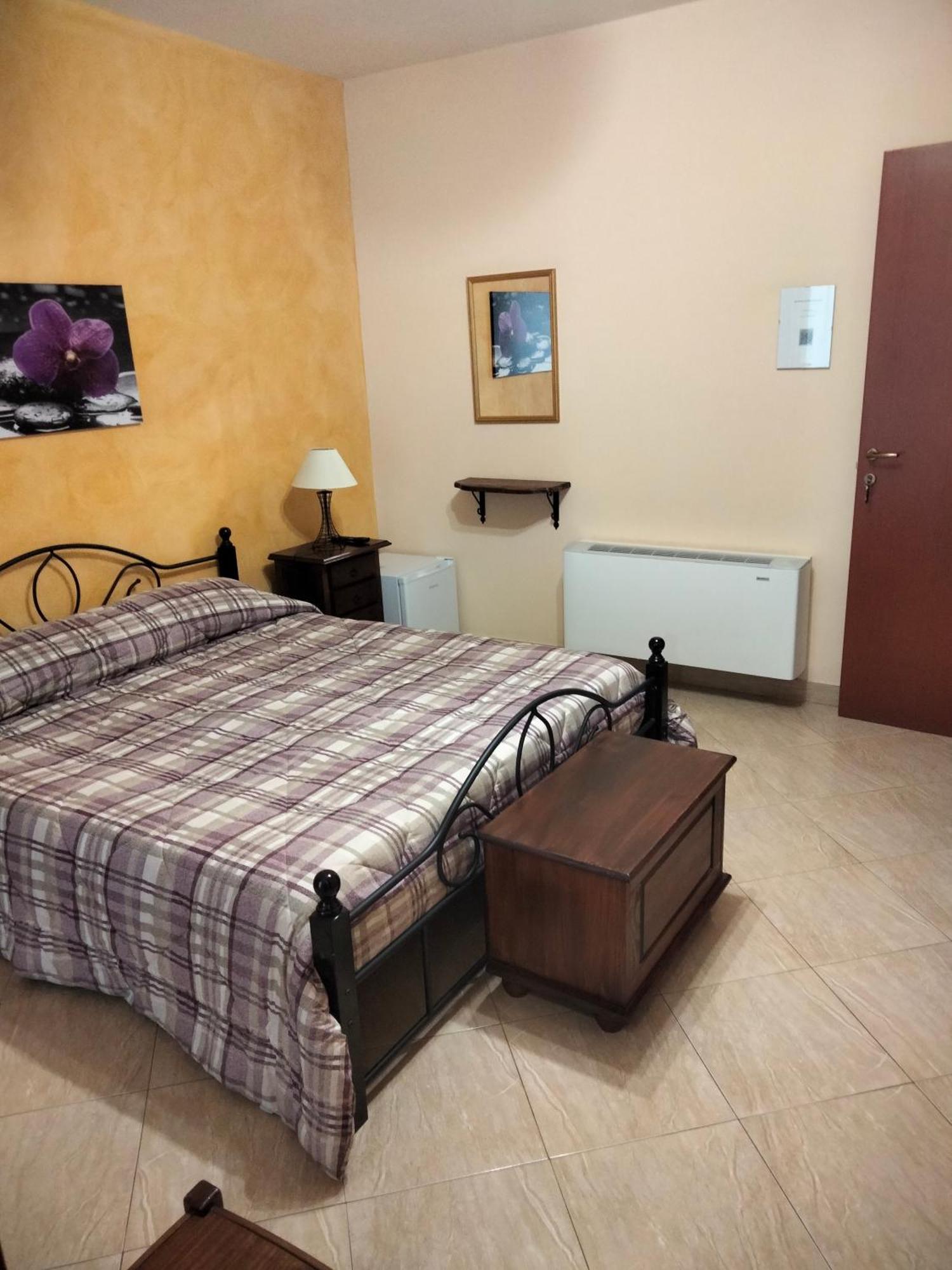 The Best Rooms & Apartments - Parcheggia Gratis Sotto Casa Ed Entra - มาซารา เดล วัลโล ภายนอก รูปภาพ