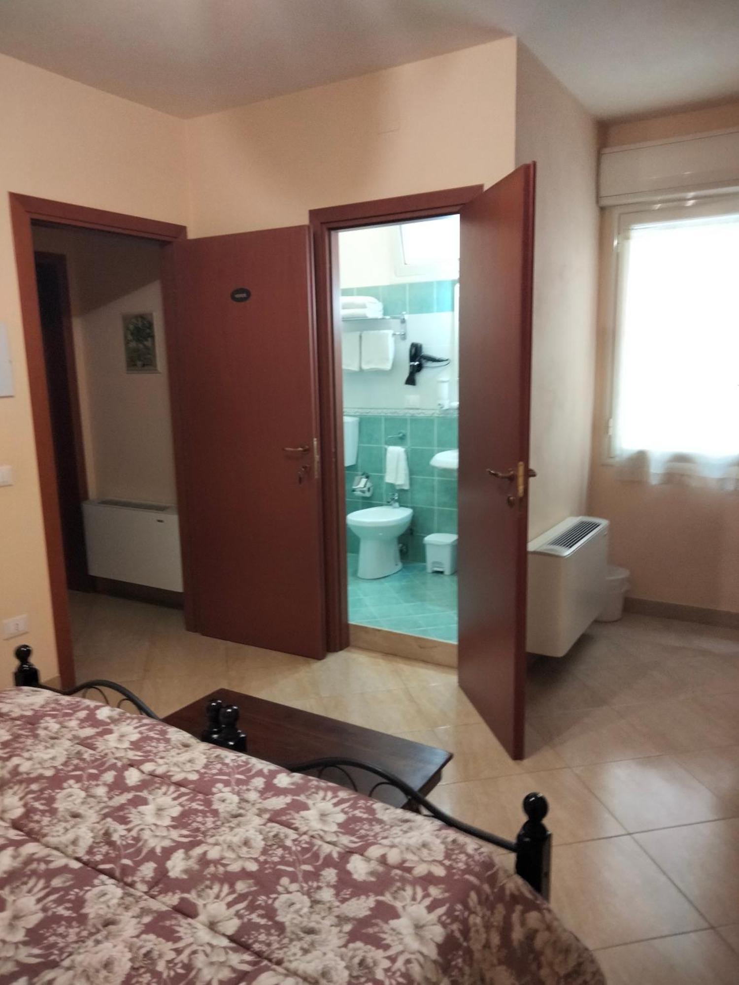 The Best Rooms & Apartments - Parcheggia Gratis Sotto Casa Ed Entra - มาซารา เดล วัลโล ภายนอก รูปภาพ
