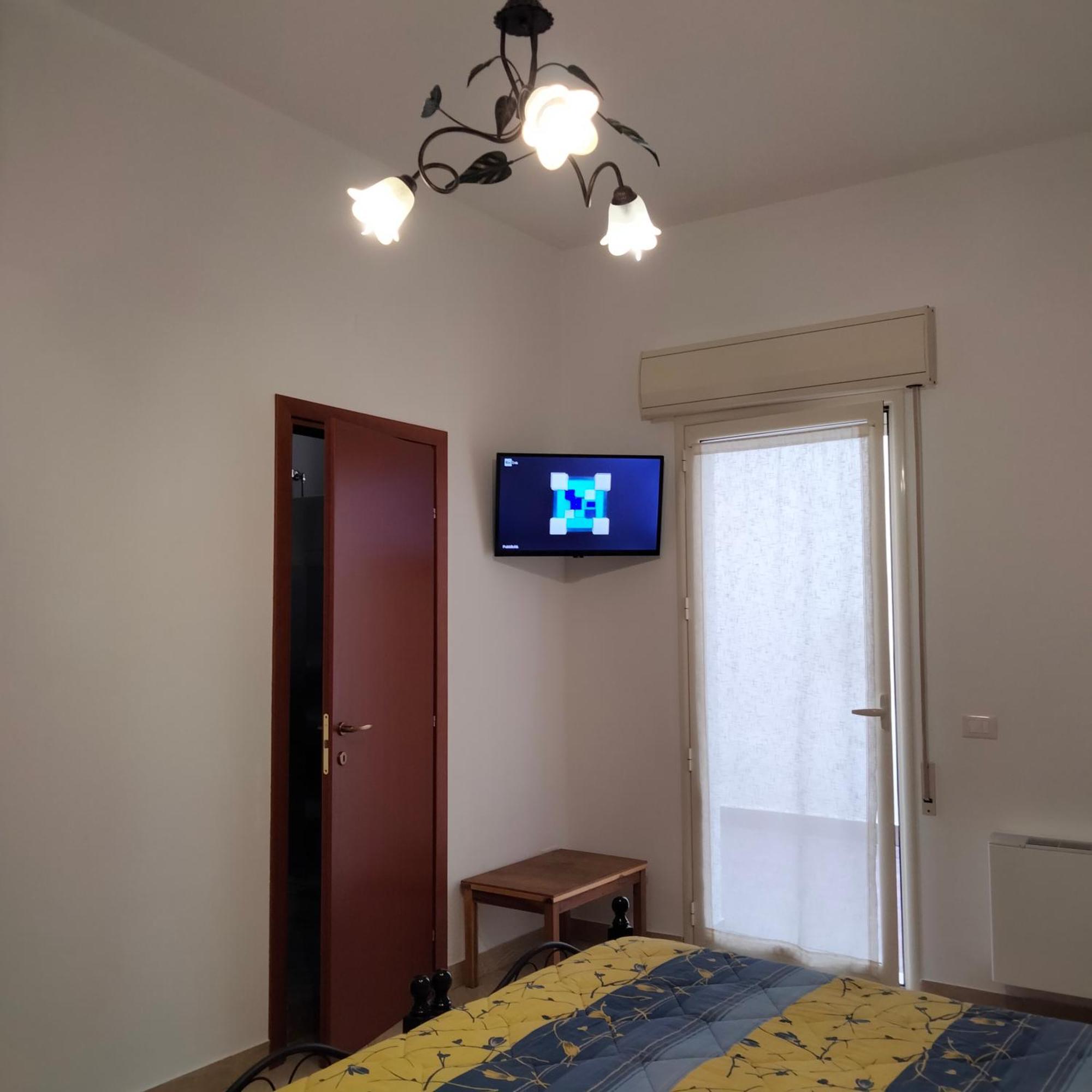 The Best Rooms & Apartments - Parcheggia Gratis Sotto Casa Ed Entra - มาซารา เดล วัลโล ห้อง รูปภาพ